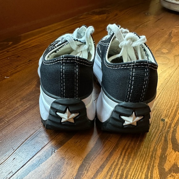 Converse Run Star Hike Platform Sneakers 🖤 - Picture 4 of 11